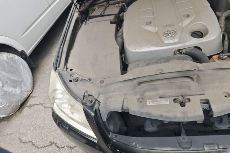 Used Toyota Crown 2010 2.5L Royal Leather Sunroof Edition Engine Bay Right