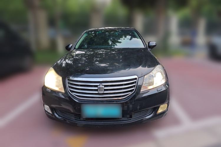 Used Toyota Crown 2010 3.0L Royal Saloon Front