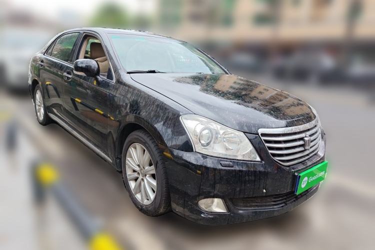 Used Toyota Crown 2010 2.5L Royal Leather Sunroof Navigation Edition Front Right 45 Deg