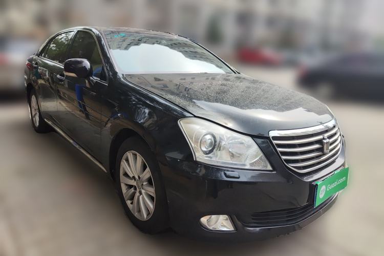 Used Toyota Crown 2010 2.5L Royal Leather Sunroof Edition Front Right 45 Deg