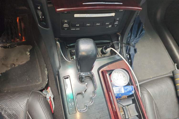 Used Toyota Crown 2010 2.5L Royal Leather Sunroof Edition Gear Lever