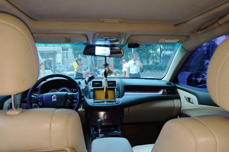 Used Toyota Crown 2010 3.0L Royal Saloon Headliner