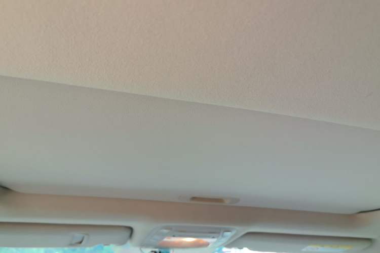 Used Toyota Crown 2010 2.5L Royal Leather Sunroof Edition Headliner