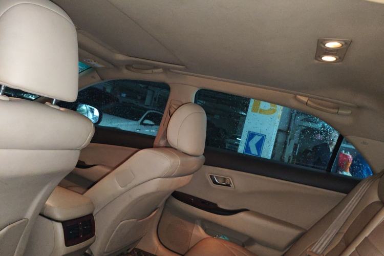 Used Toyota Crown 2010 2.5L Royal Leather Sunroof Navigation Edition Headliner