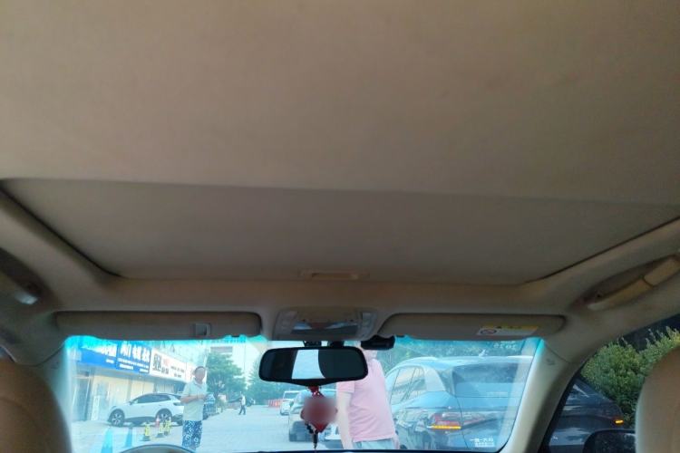 Used Toyota Crown 2010 3.0L Royal Saloon Headliner