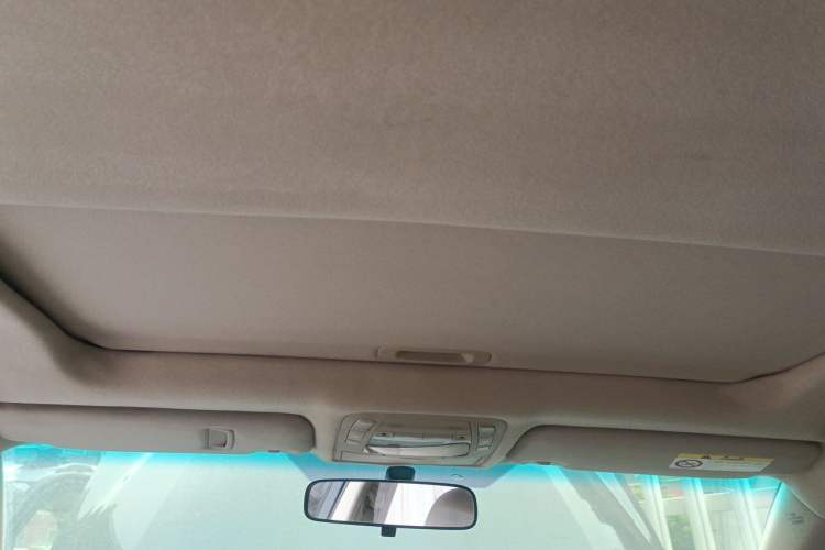 Used Toyota Crown 2010 2.5L Royal Headliner