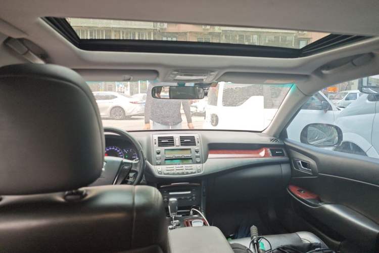 Used Toyota Crown 2010 2.5L Royal Leather Sunroof Edition Headliner