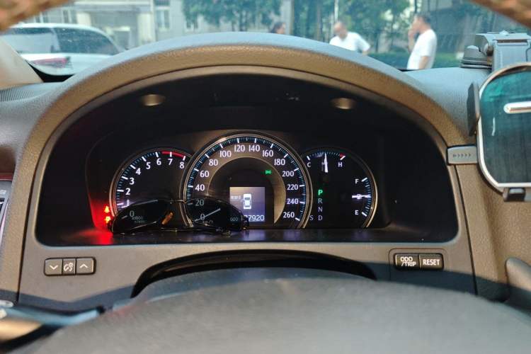 Used Toyota Crown 2010 3.0L Royal Saloon Instrument Cluster