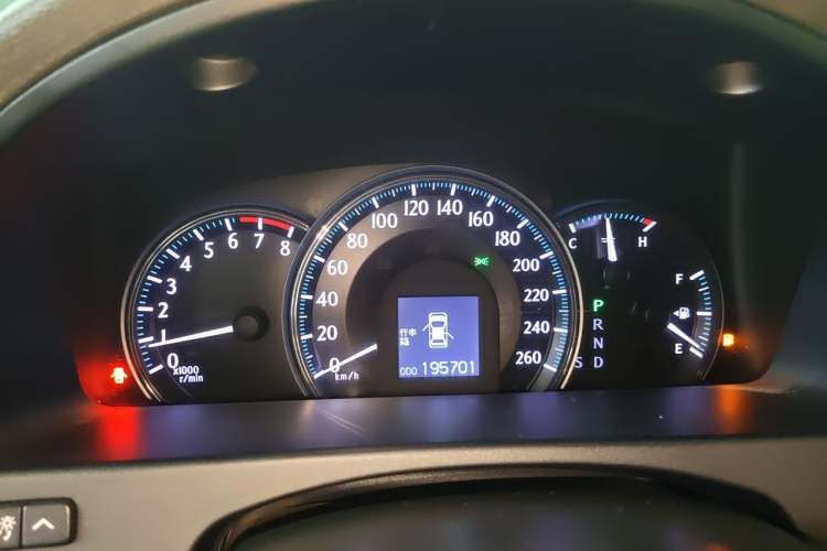 Used Toyota Crown 2010 2.5L Royal Leather Sunroof Navigation Edition Instrument Cluster