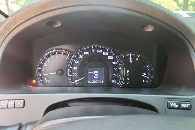 Used Toyota Crown 2010 2.5L Royal Leather Sunroof Edition Instrument Cluster