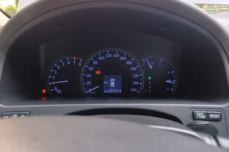 Used Toyota Crown 2010 2.5L Royal Leather Sunroof Navigation Edition Instrument Cluster