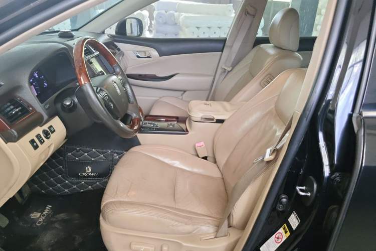 Used Toyota Crown 2010 2.5L Royal Leather Sunroof Navigation Edition Left Front Seat