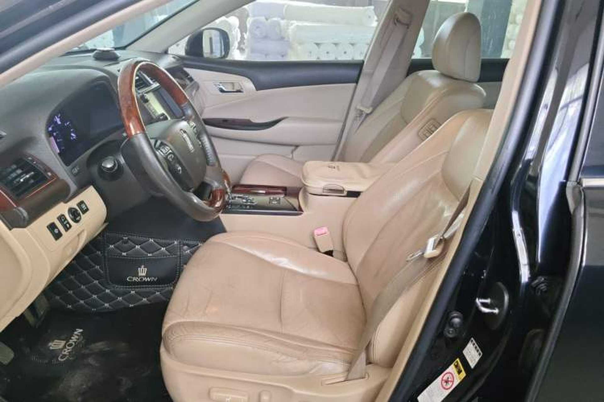 Used Toyota Crown 2010 2.5L Royal Leather Sunroof Navigation Edition Left Front Seat