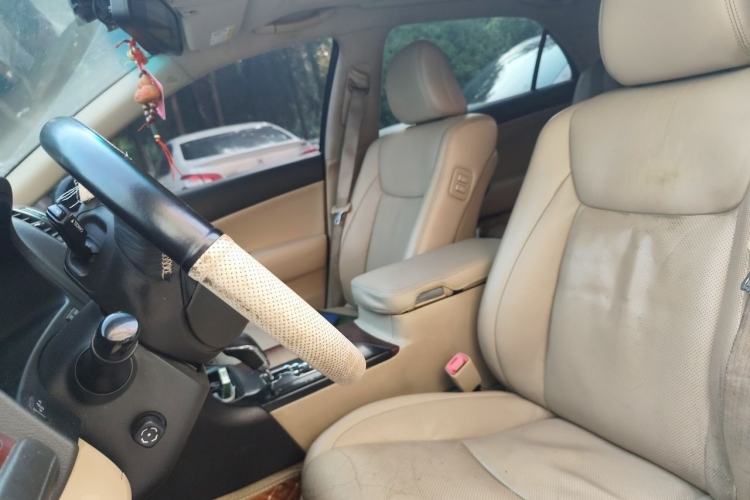 Used Toyota Crown 2010 3.0L Royal Saloon Left Front Seat