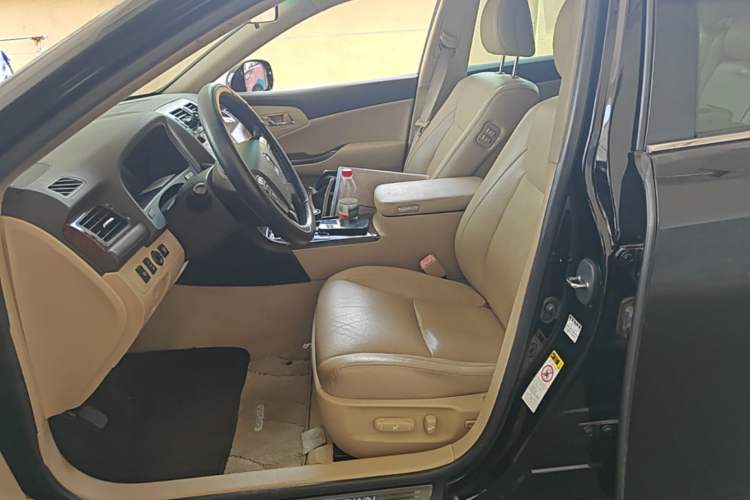 Used Toyota Crown 2010 2.5L Royal Leather Sunroof Navigation Edition Left Front Seat