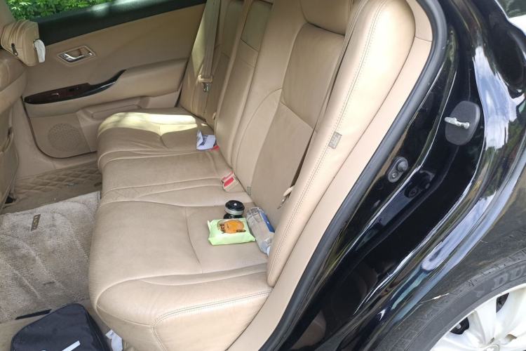Used Toyota Crown 2010 2.5L Royal Leather Sunroof Navigation Edition Left Rear Seat
