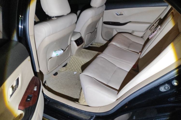 Used Toyota Crown 2010 2.5L Royal Leather Sunroof Navigation Edition Left Rear Seat