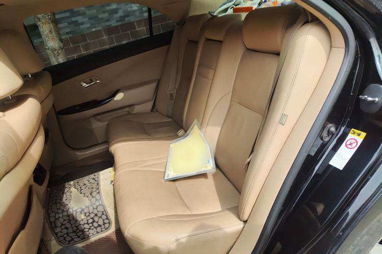 Used Toyota Crown 2010 2.5L Royal Leather Sunroof Edition Left Rear Seat