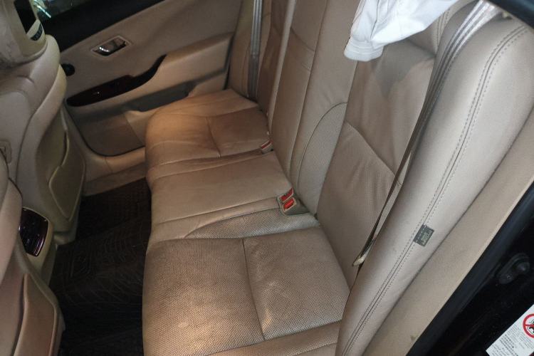 Used Toyota Crown 2010 2.5L Royal Leather Sunroof Navigation Edition Left Rear Seat
