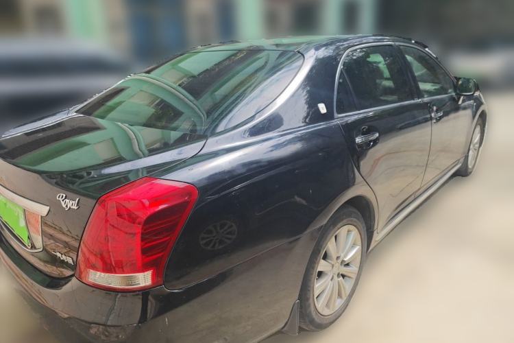 Used Toyota Crown 2010 2.5L Royal Rear Right 45 Deg