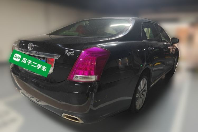 Used Toyota Crown 2010 3.0L Royal Genuine Leather Edition Rear Right 45 Deg