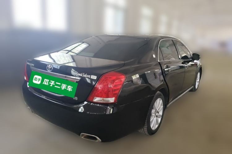 Used Toyota Crown 2010 2.5L Royal Leather Sunroof Navigation Edition Rear Right 45 Deg