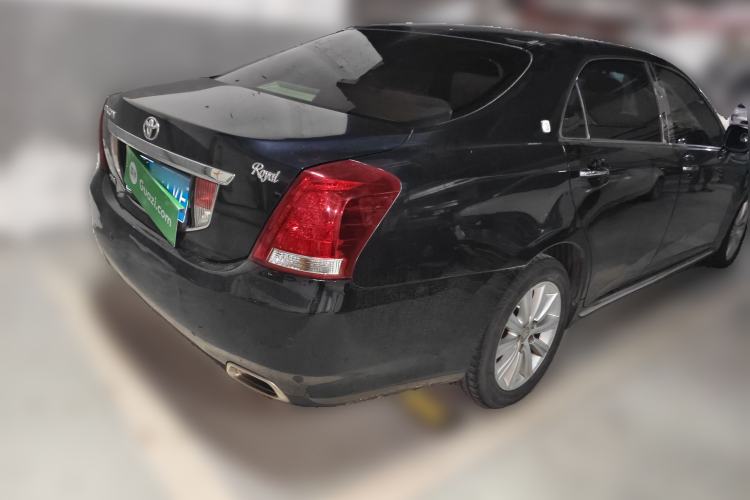 Used Toyota Crown 2010 2.5L Royal Rear Right 45 Deg