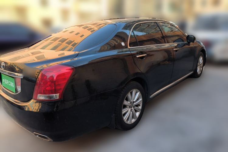 Used Toyota Crown 2010 2.5L Royal Leather Sunroof Navigation Edition Rear Right 45 Deg