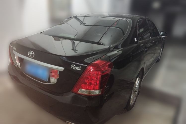 Used Toyota Crown 2010 2.5L Royal Leather Sunroof Navigation Edition Rear Right 45 Deg