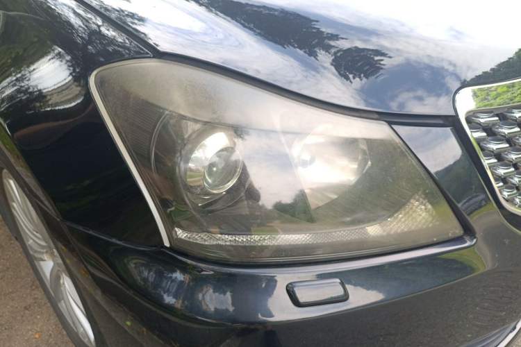 Used Toyota Crown 2010 2.5L Royal Leather Sunroof Navigation Edition Right Front Headlight