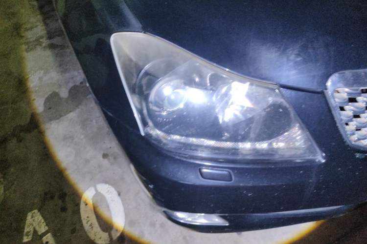 Used Toyota Crown 2010 2.5L Royal Leather Sunroof Navigation Edition Right Front Headlight