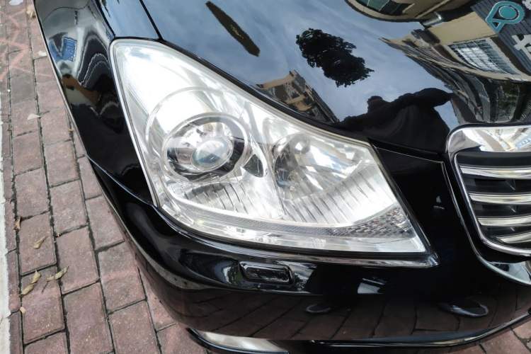 Used Toyota Crown 2010 2.5L Royal Leather Sunroof Edition Right Front Headlight