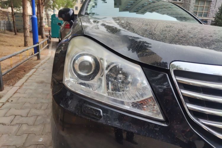 Used Toyota Crown 2010 2.5L Royal Leather Sunroof Edition Right Front Headlight