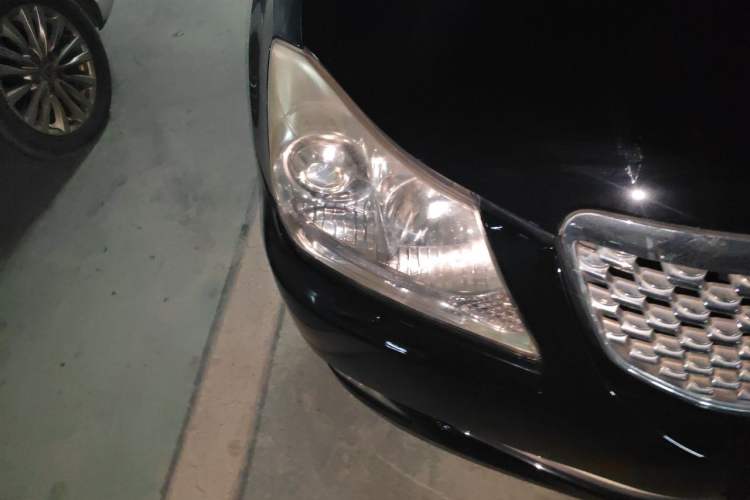 Used Toyota Crown 2010 2.5L Royal Right Front Headlight
