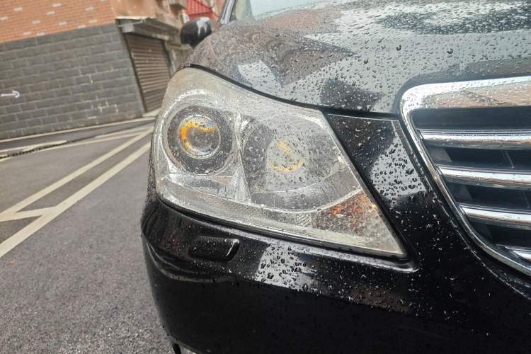 Used Toyota Crown 2010 2.5L Royal Leather Navigation Edition Right Front Headlight