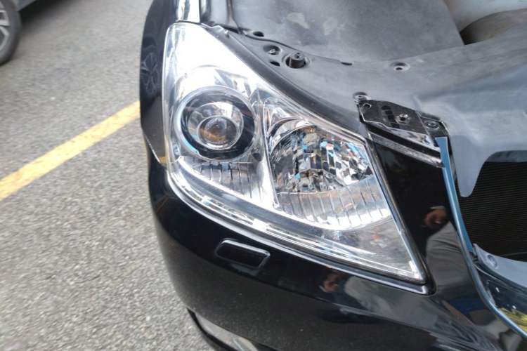 Used Toyota Crown 2010 2.5L Royal Leather Sunroof Navigation Edition Right Front Headlight