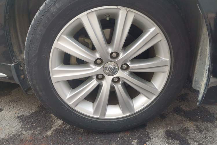 Used Toyota Crown 2010 2.5L Royal Leather Sunroof Edition Right Front Wheel Hub