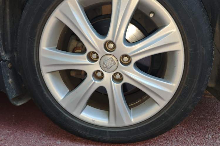 Used Toyota Crown 2010 3.0L Royal Saloon Right Front Wheel Hub