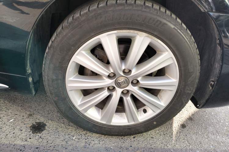 Used Toyota Crown 2010 2.5L Royal Leather Navigation Edition Right Front Wheel Hub