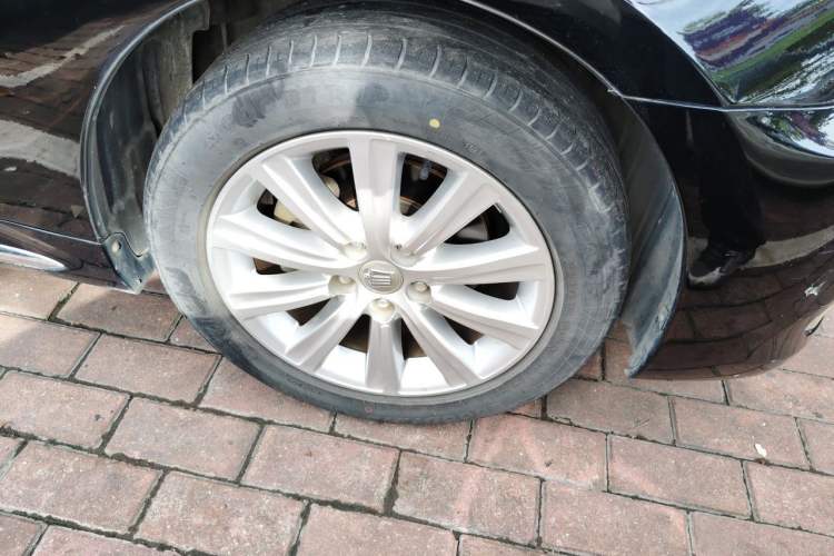 Used Toyota Crown 2010 2.5L Royal Leather Sunroof Edition Right Front Wheel Hub