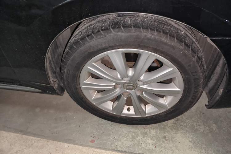 Used Toyota Crown 2010 2.5L Royal Right Front Wheel Hub