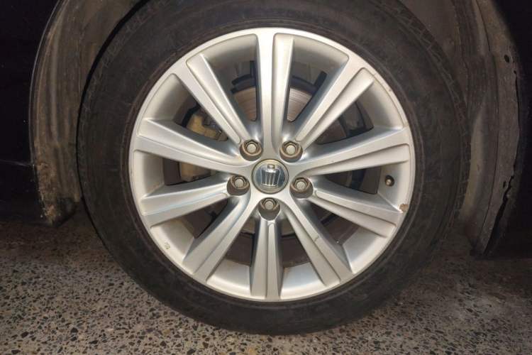 Used Toyota Crown 2010 2.5L Royal Leather Sunroof Navigation Edition Right Front Wheel Hub