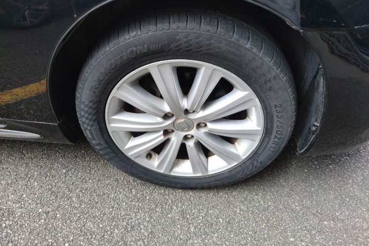 Used Toyota Crown 2010 2.5L Royal Leather Sunroof Navigation Edition Right Front Wheel Hub
