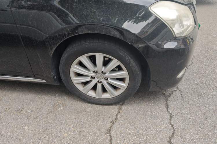 Used Toyota Crown 2010 2.5L Royal Leather Sunroof Edition Right Front Wheel Hub