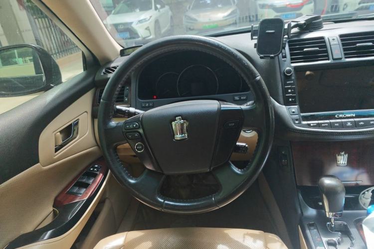Used Toyota Crown 2010 2.5L Royal Steering Wheel
