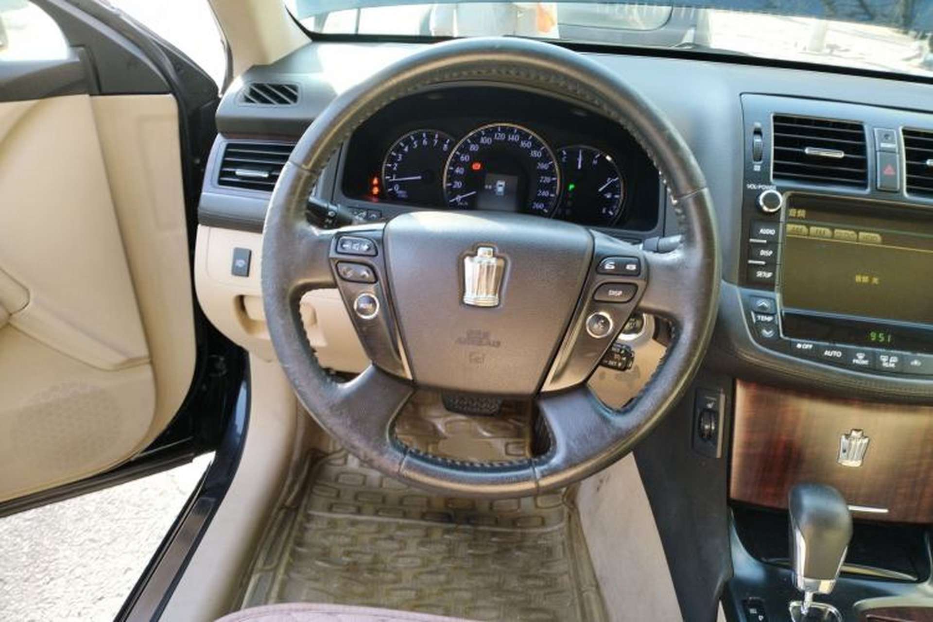 Used Toyota Crown 2010 2.5L Royal Leather Navigation Edition Steering Wheel