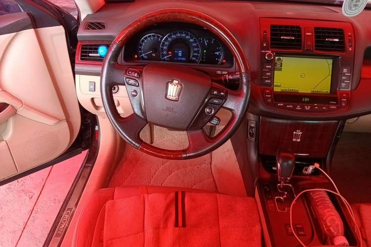 Used Toyota Crown 2010 2.5L Royal Leather Navigation Edition Steering Wheel