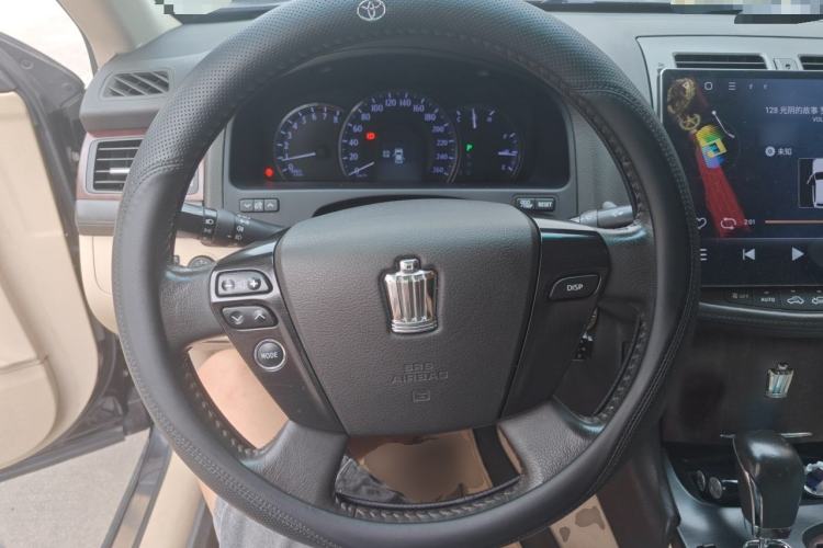 Used Toyota Crown 2010 2.5L Royal Leather Sunroof Edition Steering Wheel