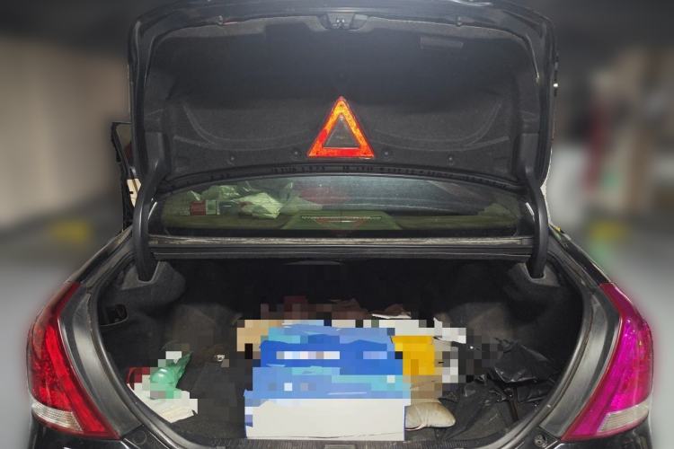 Used Toyota Crown 2010 3.0L Royal Genuine Leather Edition Trunk