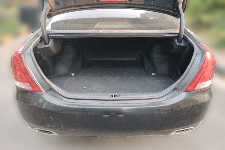 Used Toyota Crown 2010 2.5L Royal Leather Sunroof Navigation Edition Trunk